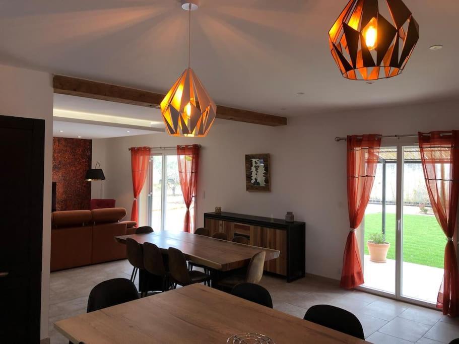 Superbe Villa Neuve A 5 Mn Du Centre Saint-Rémy-de-Provence Εξωτερικό φωτογραφία